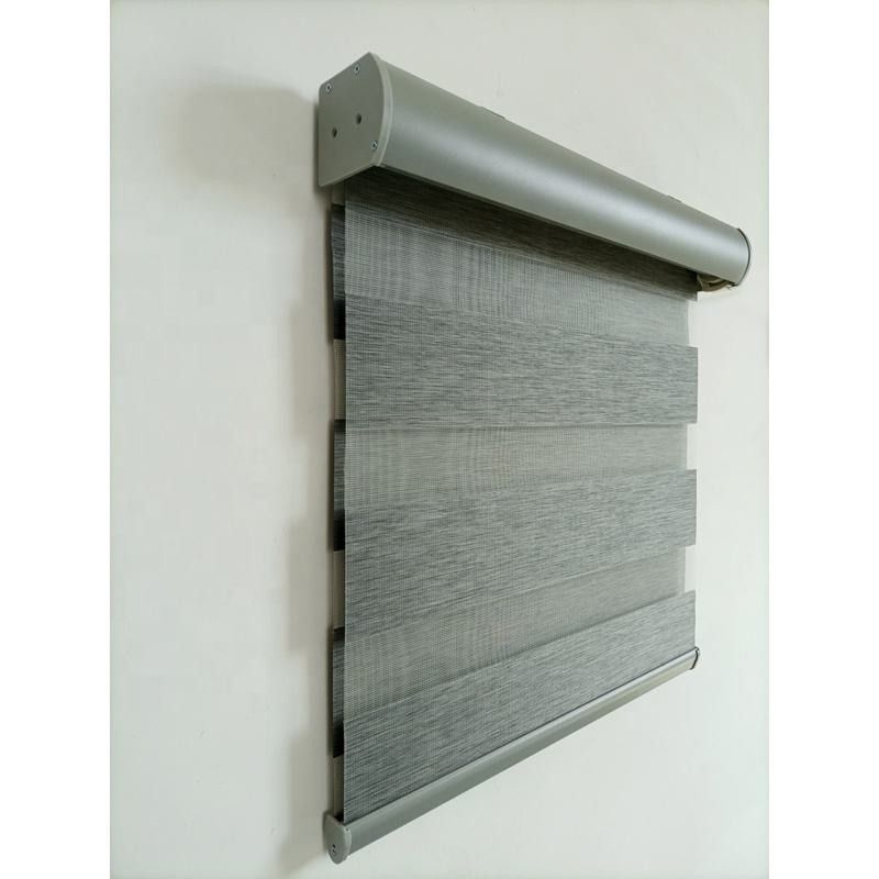 紫外線証拠のコードレス カーテンはブラインドのライト級選手を昼も夜も盲目にする