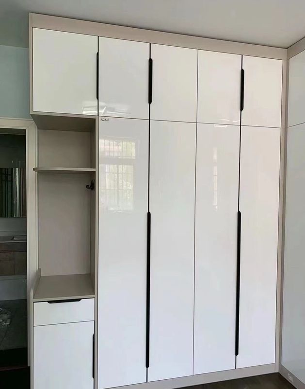 28 X 1160 X 2400mm 修理プレイウッド 19 または 21 プリ アンチ スリップ