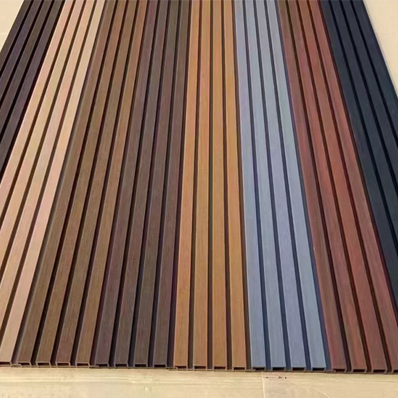 高品質のホールフェンス フラットコエクストルーション 飾り木 プラスチック複合 Wpc 外壁パネルコーティング