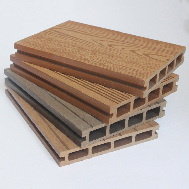 2024 最も人気のある新デザイン 防水 防滑 空洞 屋外テラス デッキング Wpc デック テラス 床タイル