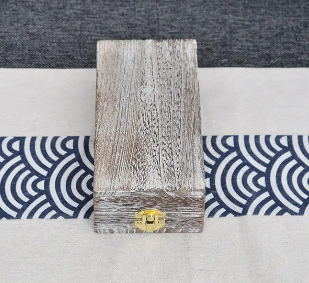 カスタマイズされた多彩のパウロwnia 固形木製の宝石箱 ギフト保管用