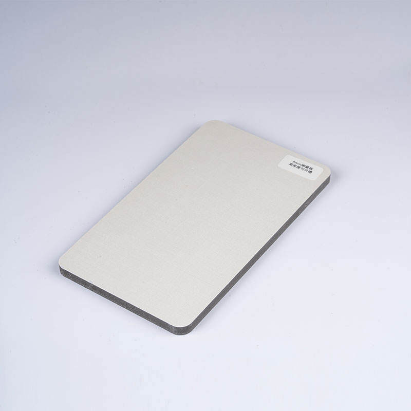 モダンデザイン 竹炭 木目調ベニヤパネル 竹壁パネル 5mm 280cm 122cm 寝室インテリア用