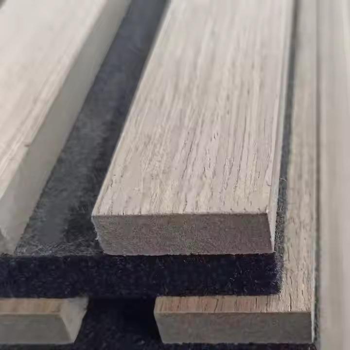 高密度20mmポリエステル繊維ゴムコア 音楽スタジオ用の防火音吸い設備 コア・アコースティック・パネル