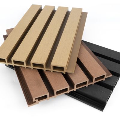 高品質の壁クラッディング WPC 外装屋外複合外部 WPC 壁クラッディングパネル 屋外 WPC 壁クラッディング