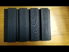 外壁のWPC壁パネル