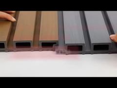 屋外 WPC 壁パネル